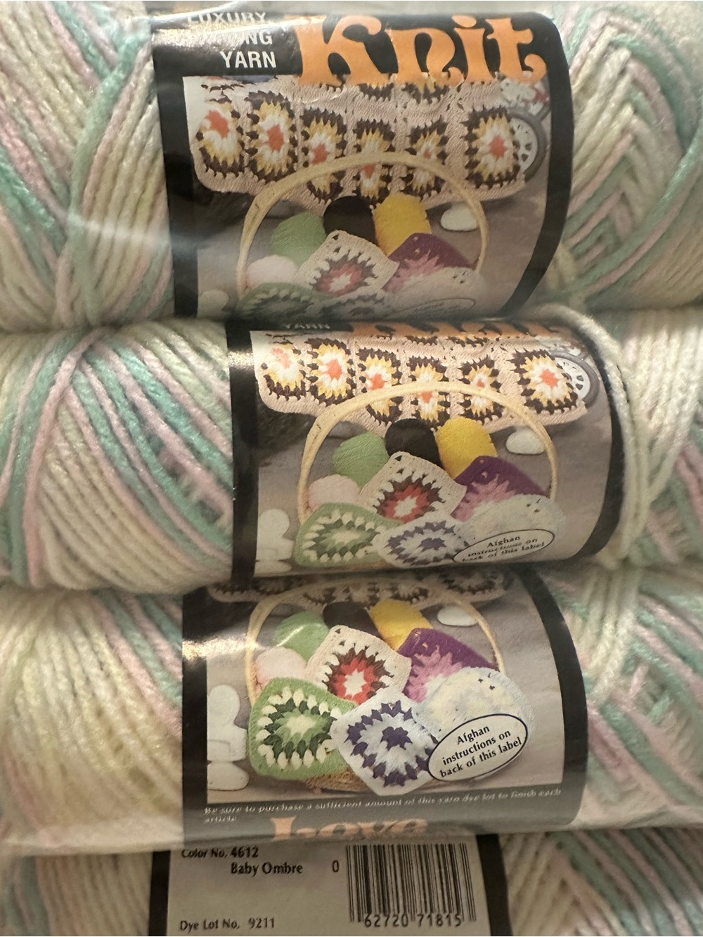 Lot of 7 Vintage Vonnel Love Knit Luxury Yarn Baby Ombre 4612 Same Dye Lot 9211